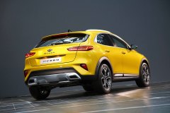 Kia-XCeed-19-6-19-15